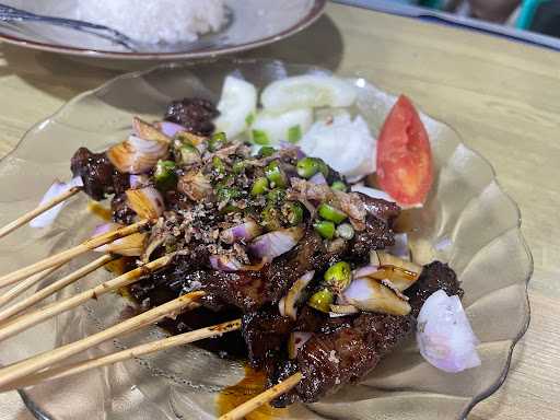 Rumah Makan Adem Ayem 7