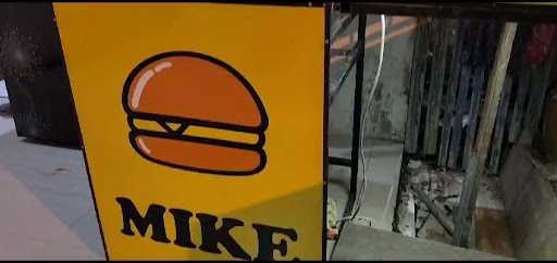 Mike Burger 4