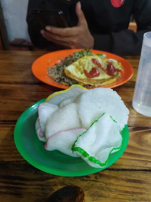 E'Kampoeng [Nasi/Mie/Kuetiauw Goreng & Rebus Rp10Rb] 2