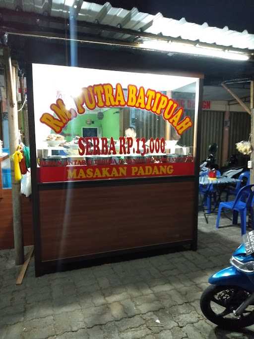 Rm. Putra Batipuah (Masakan Padang) 3