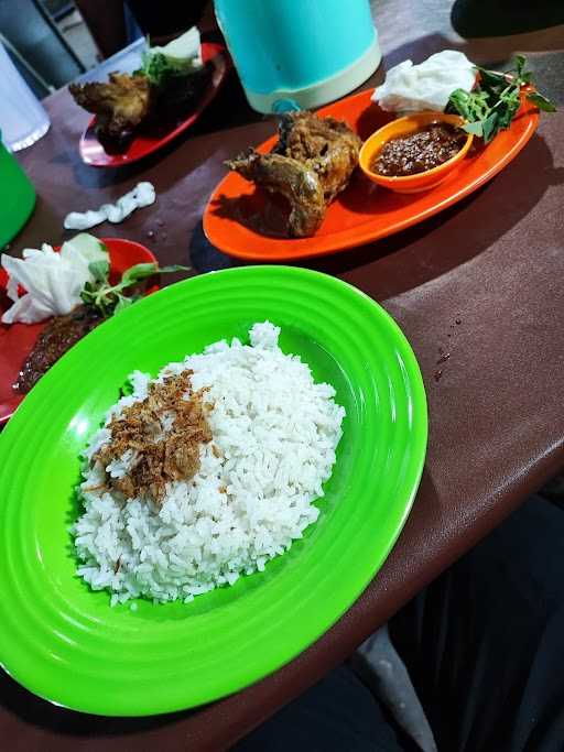 Rumah Makan Sugeng Nd Halu (Lele, Ayam Penyet, Nasi Uduk 1