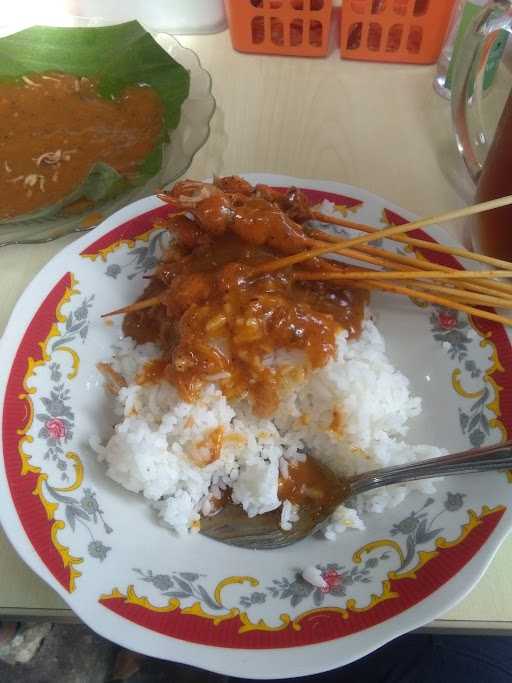 Sate Dan Soto Padang 1