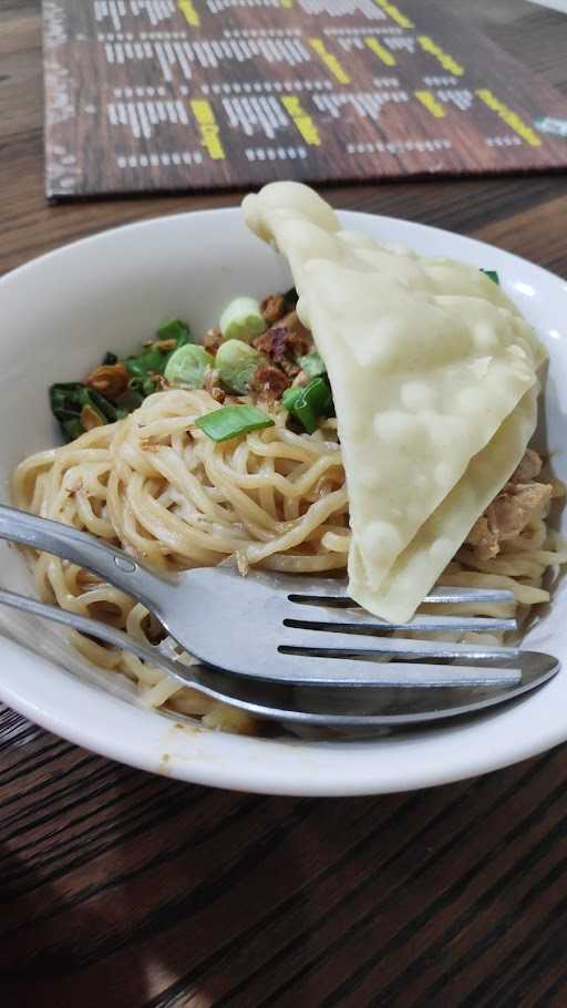 Bakso Ngangenin Harjamukti 8