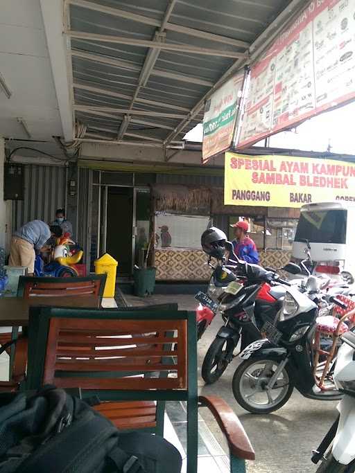 Pecel Lele 222 Tapos 9