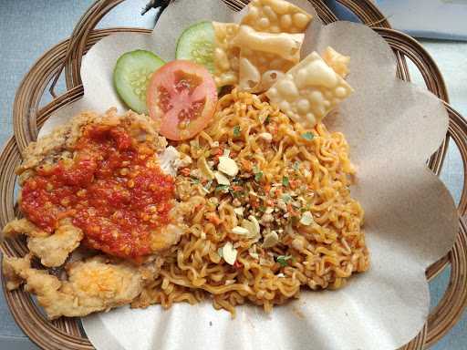 Mie Ranjau Jupe 1