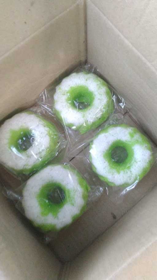 Bu Sri Kue Klantingsari 3