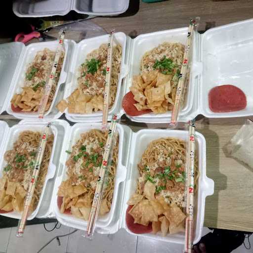 Kedai Tole (Seblak & Mie Gober) 8