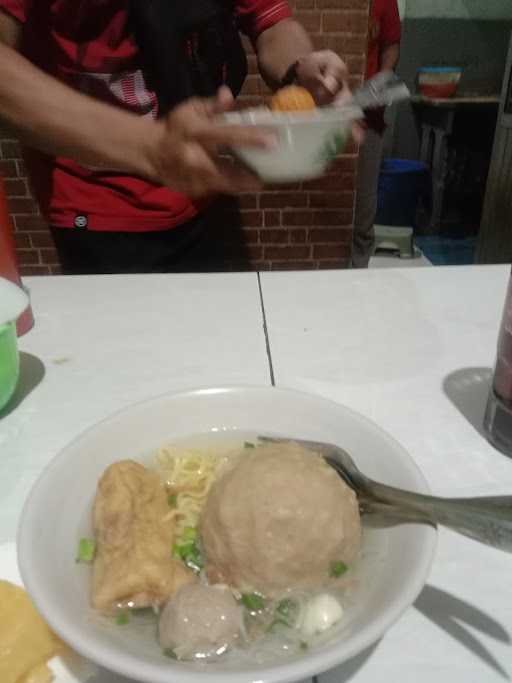 Wh Mie Ayam Dan Bakso 8