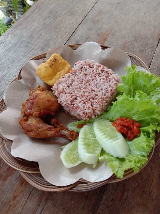 Ayam Goreng Serundeng Dabuha 4