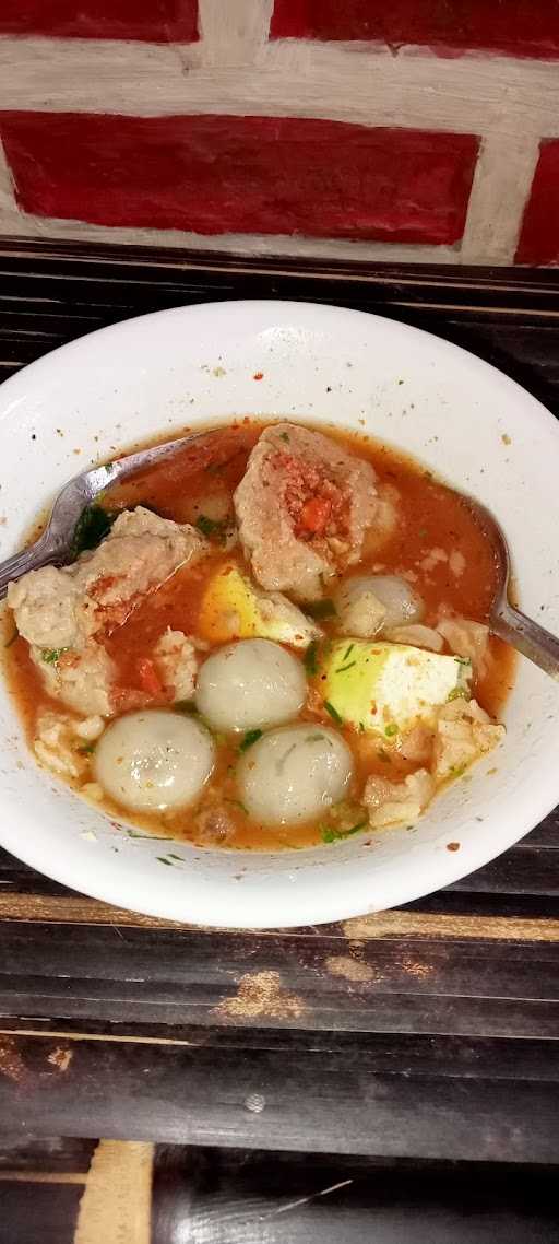 Bakso Cirawang Pak Kumis 8