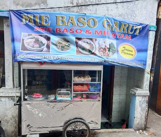 Kedai Aki Rcb 9