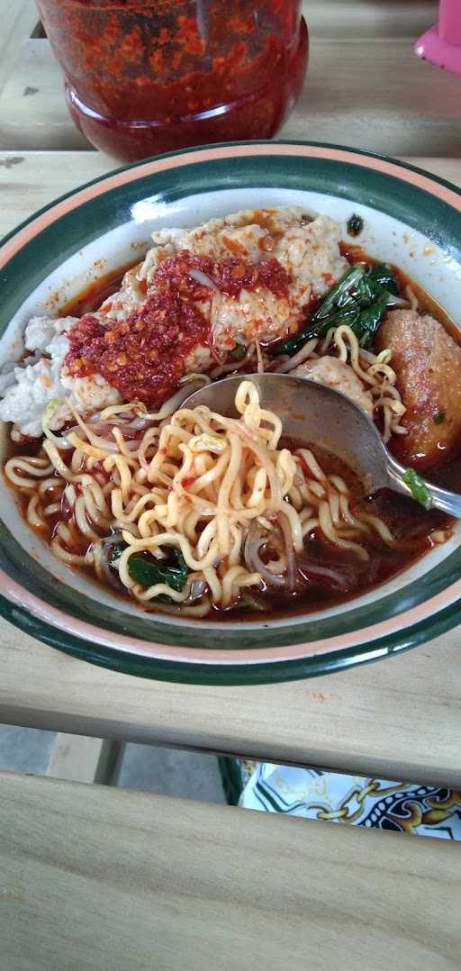 Mie Bakso A Iqbal 5