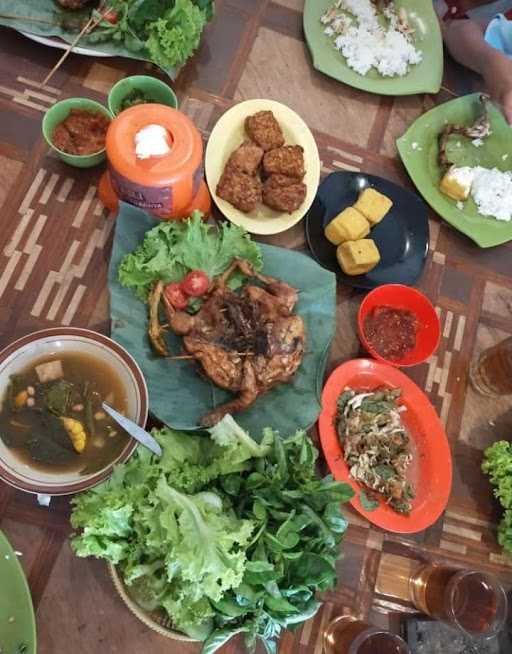 Waroeng Makan Aki Sunda 5