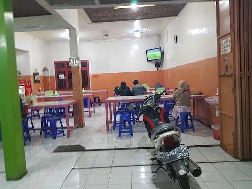 Pecel Lele Nurhidayah 7