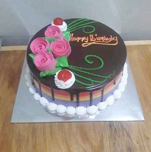 Laila Cake 5