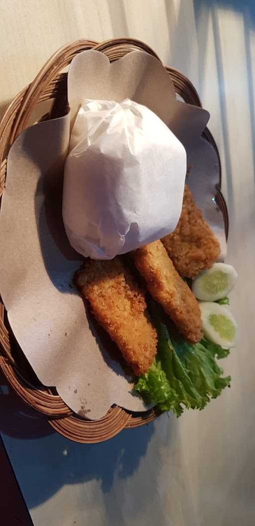 Ayam Geprek Slamet 1