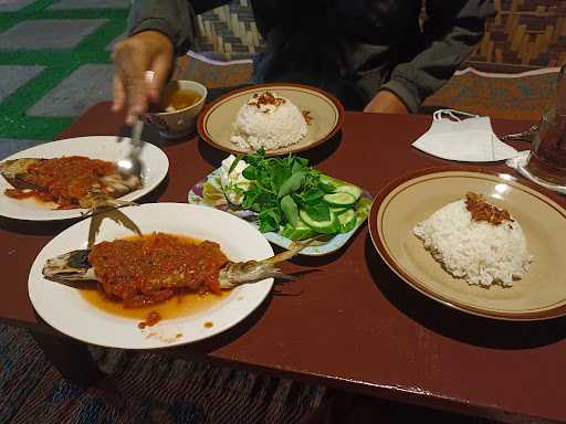 Ayo Makan Pecak Bandeng 9