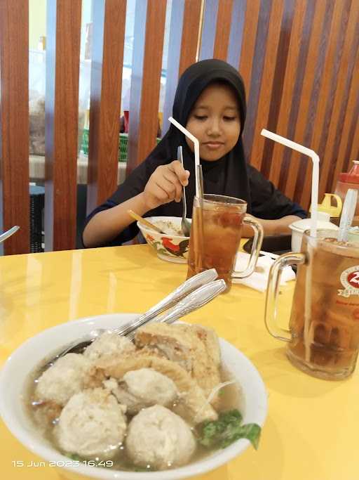 Bakso Pahlawan Kemantran 3