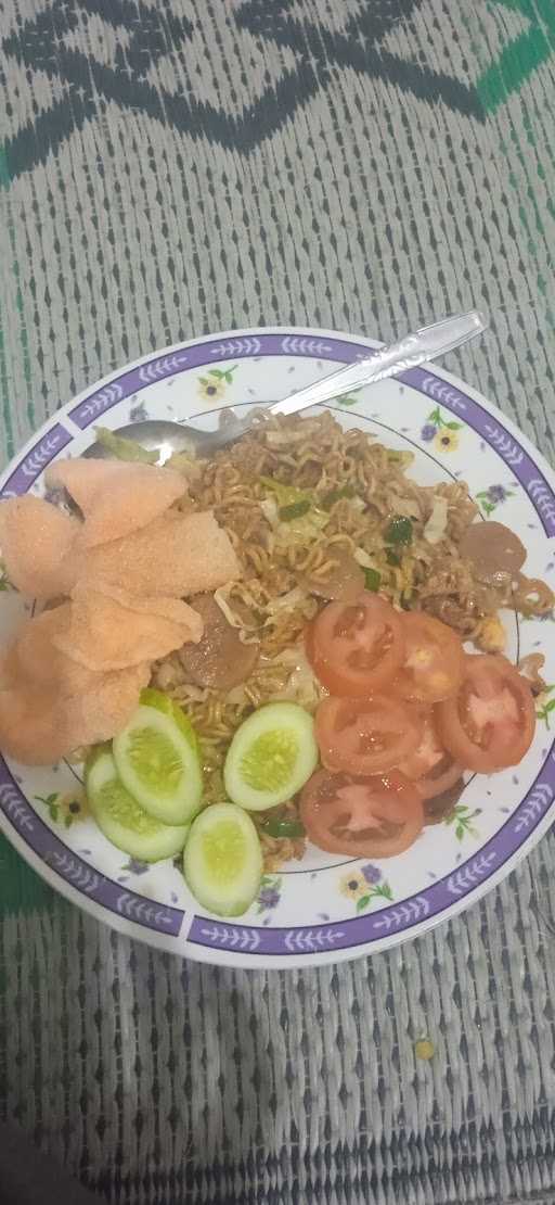 Pondok Nasi Goreng Naila Amanda 2