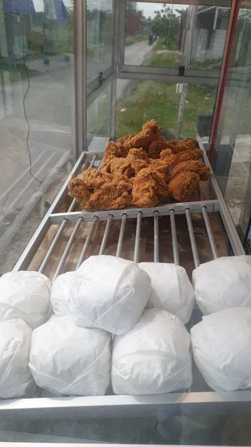 Ta'Awun Fried Chicken 1