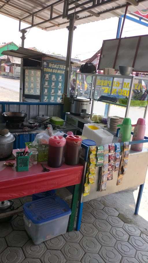 Warung Ayam Geprek Ibu Nok 5