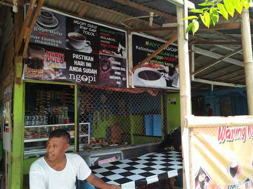 Warung Kopi Pak Darno 3