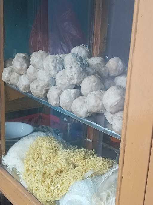 Kedai Bakso Yanto 1