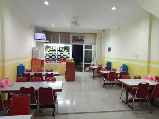 Rm Pondok Sederhana 9