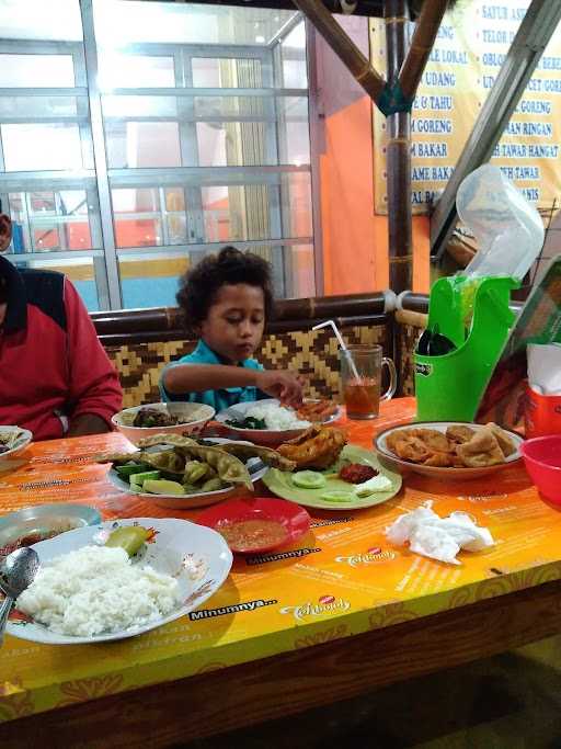 Rumah Makan Padang Nusa Indah 2