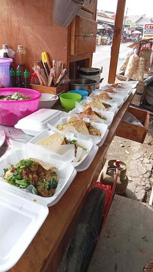 Warung Mie Ayam Lestari 5