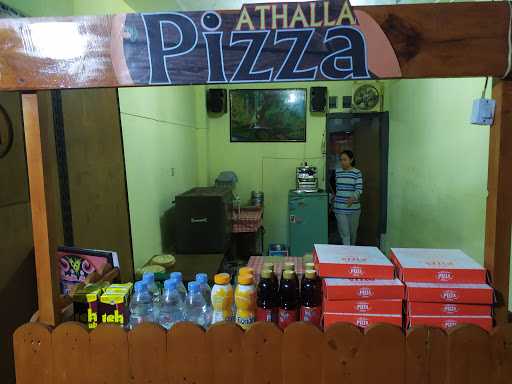 Athalla Pizza 4