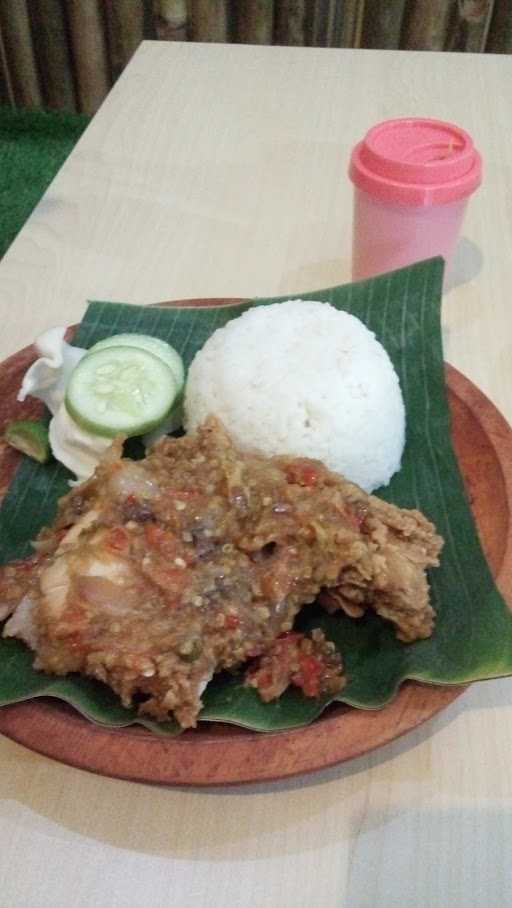 Ayam Geprek Mitoha 4