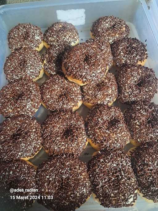 Donat Nenk Ades 2