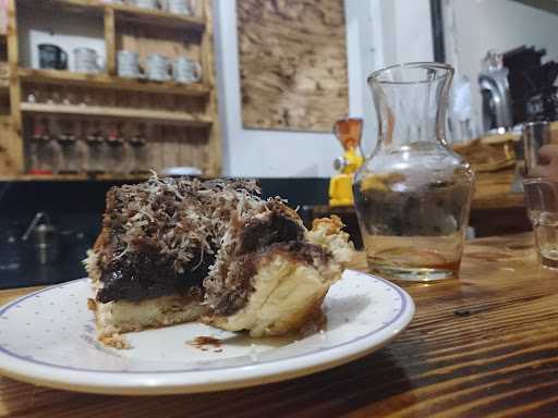 Martabak & Kopi 6