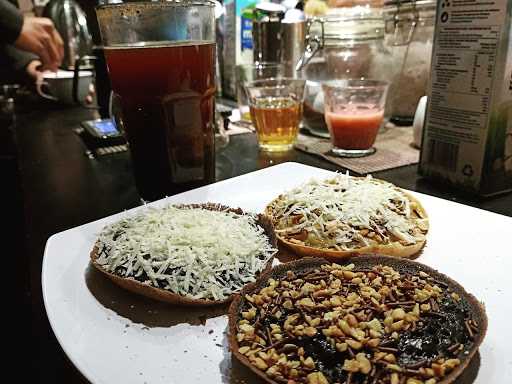 Martabak & Kopi 4