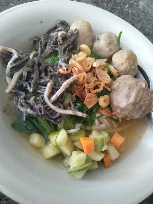 Mie Baso H. Oding 4