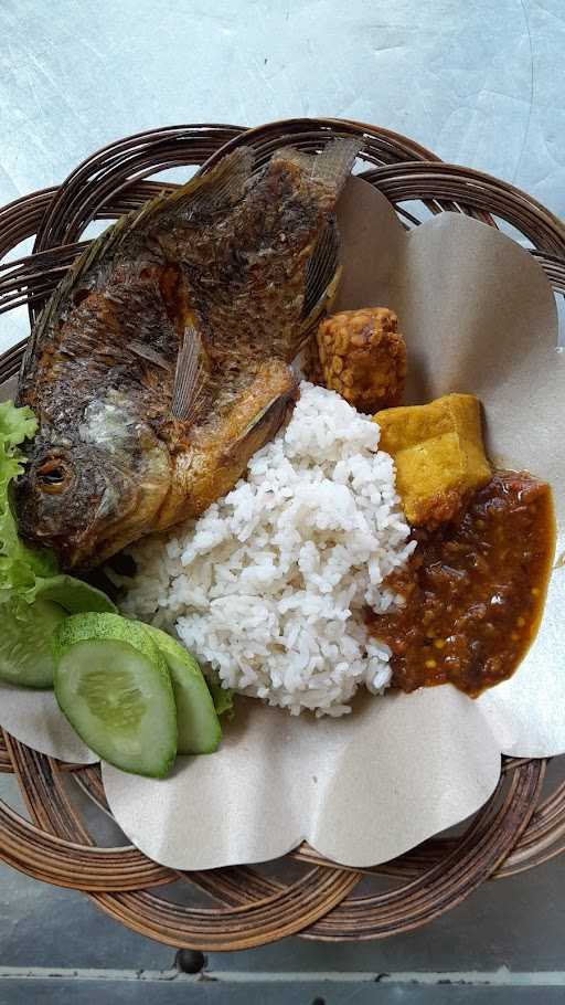 Pecel Lele Lamongan 1