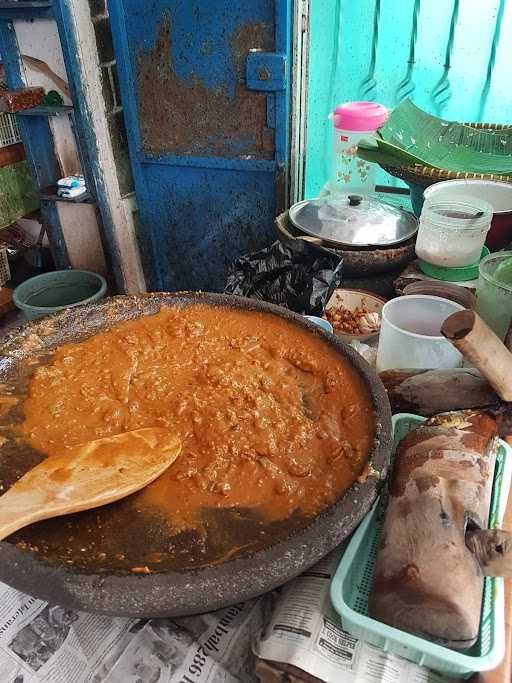 Rujak Uleg Ibu Iyoy 1