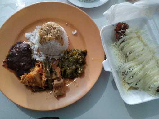 Rumah Makan Bundo Kanduang 1