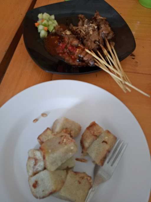 Rumah Sate Mang Iwa 1