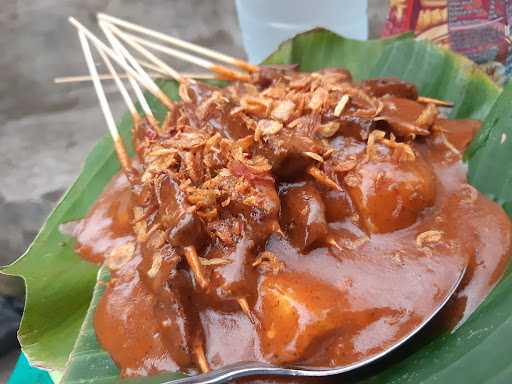 Sate Padang Goyang Lidah Unsil 9