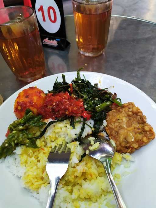 Warung Nasi Halaman 4