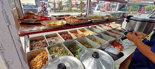 Warung Nasi Nyi Ireung 9