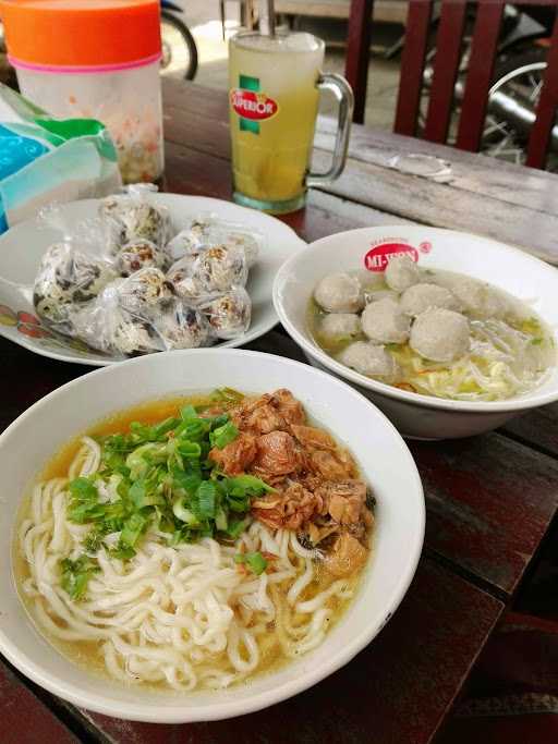 Bakso Urat Tangkar Dan Mie Ayam 10