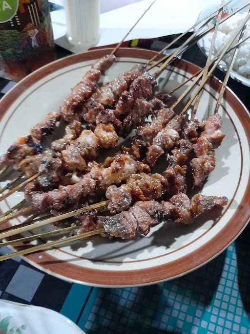 Sate Kambing Ibu Rukiyat 2