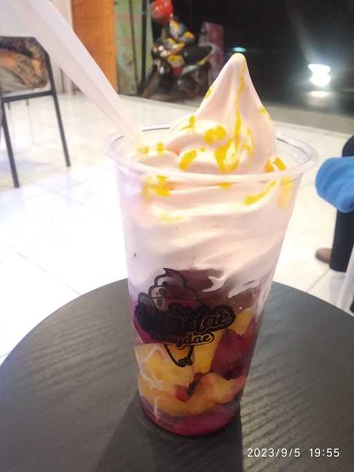 Sundae Everydae Outlet 89 Tayu 5