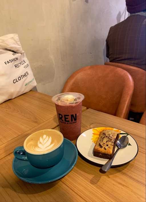 Ren Coffee & Eatery 7