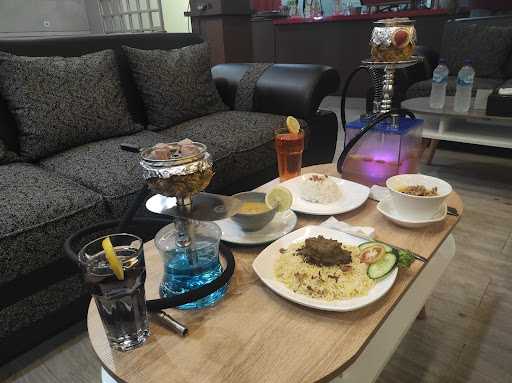 Shisha Cafe & Restaurant Teman 4