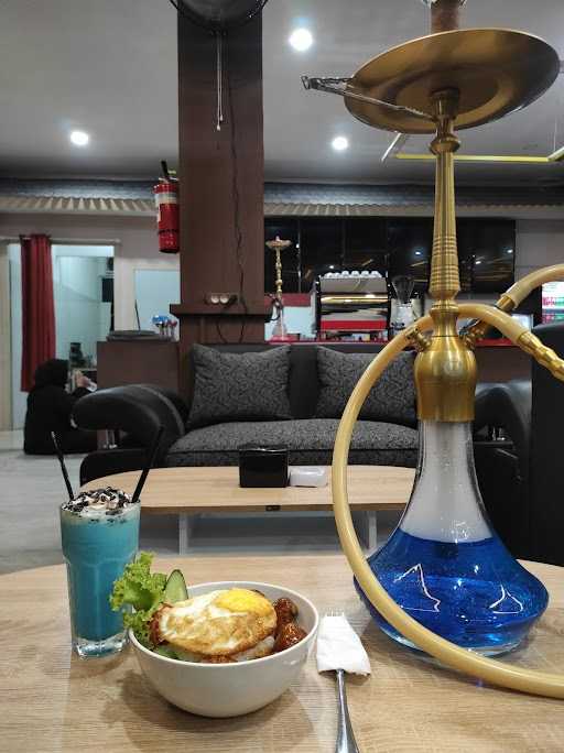 Shisha Cafe & Restaurant Teman 8