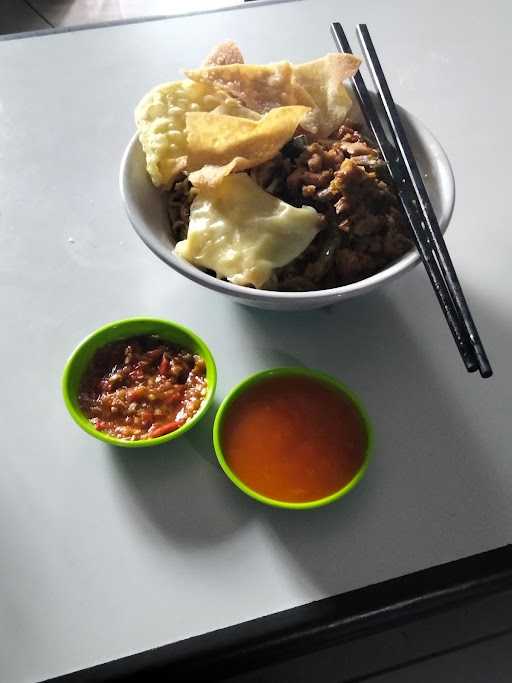 Mie Ayam Bakso Pangsit Bang Wahyu 1